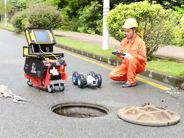 理塘管道机器人检测